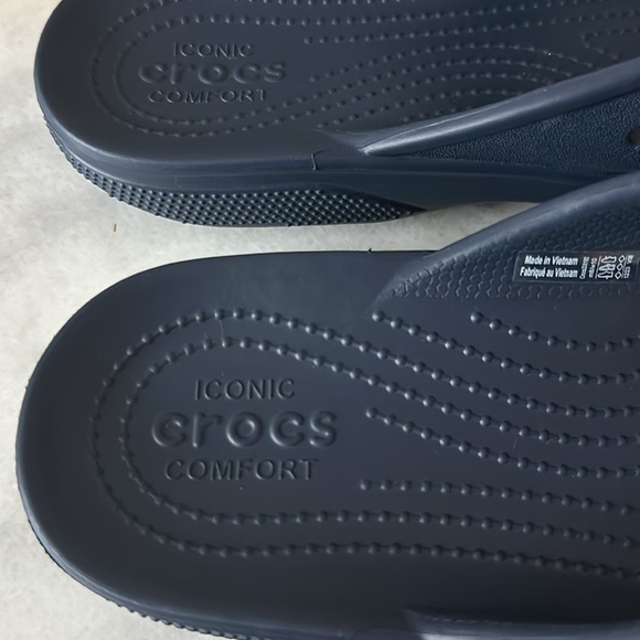 Crocs BAYA II FLIP Flip-Flops Size 8-10 - Picture 3 of 8